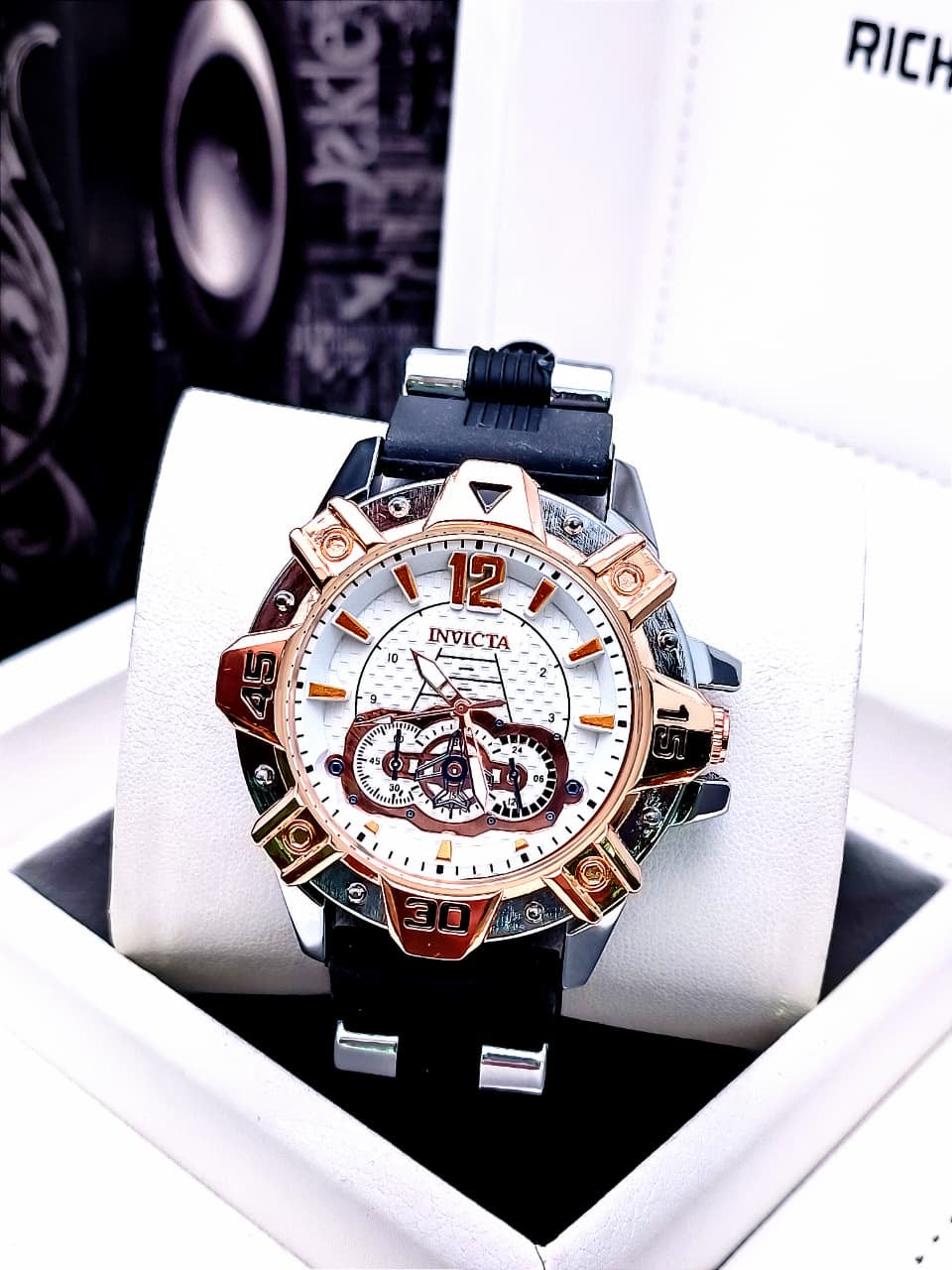 INVICTA
