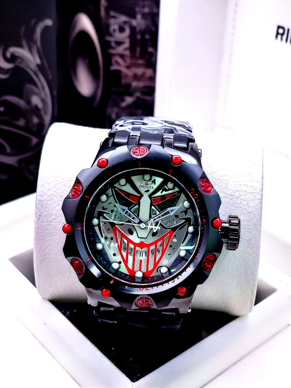 INVICTA