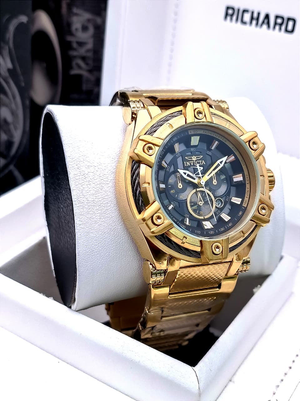 INVICTA