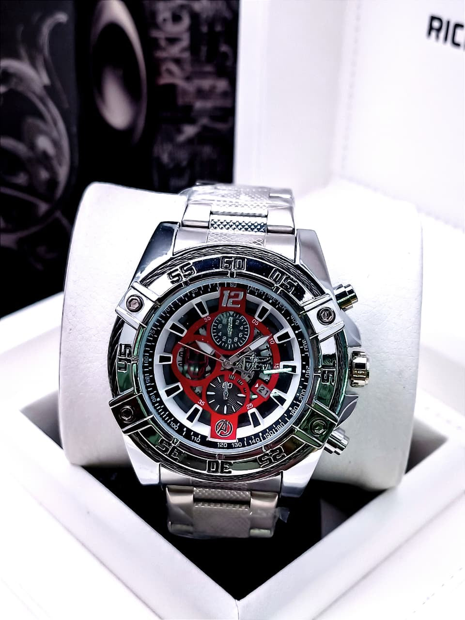 INVICTA