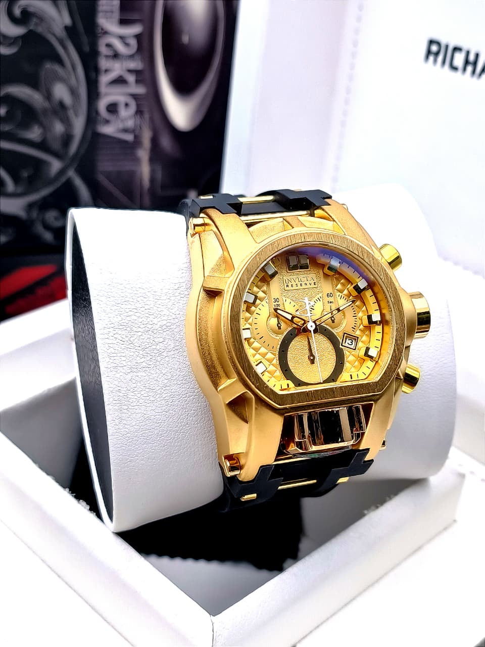 INVICTA