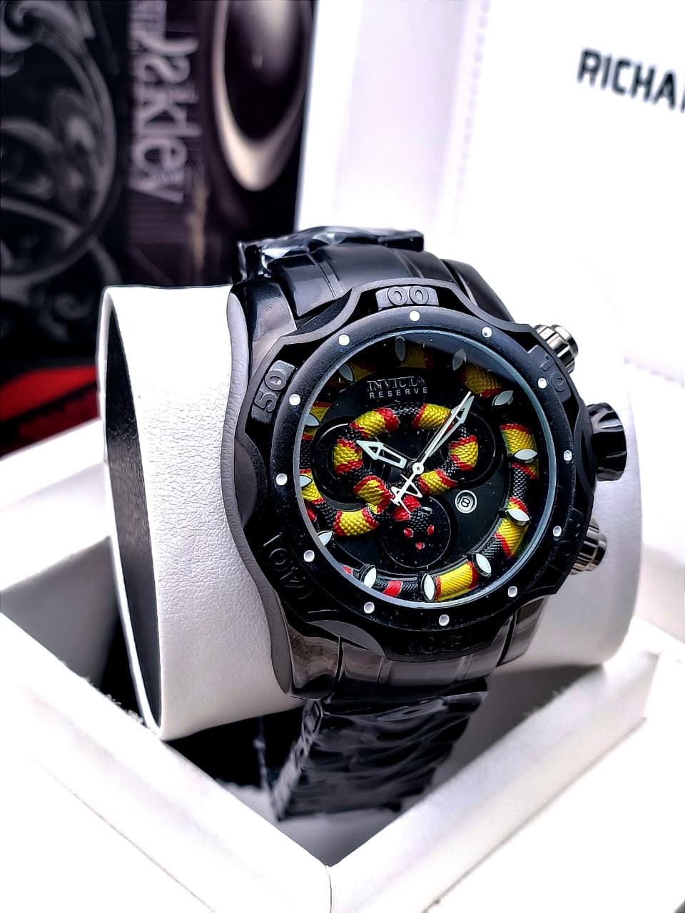 INVICTA