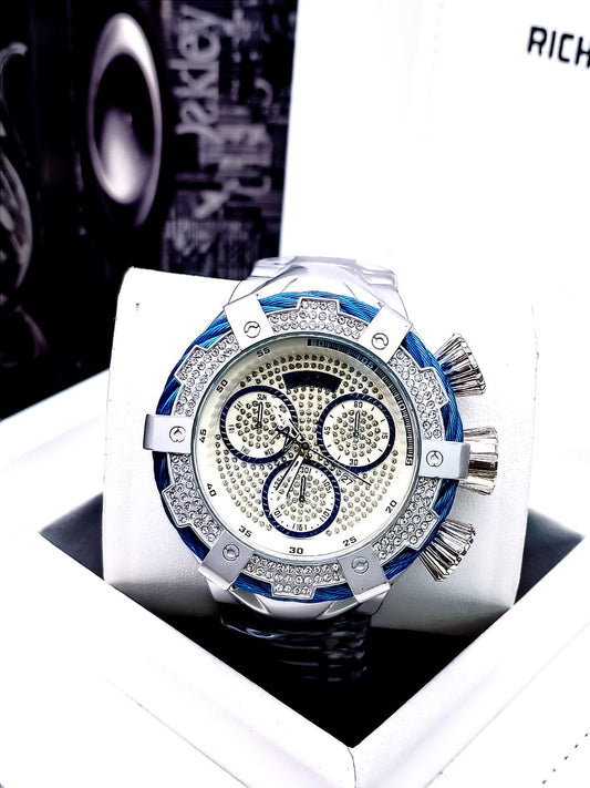INVICTA