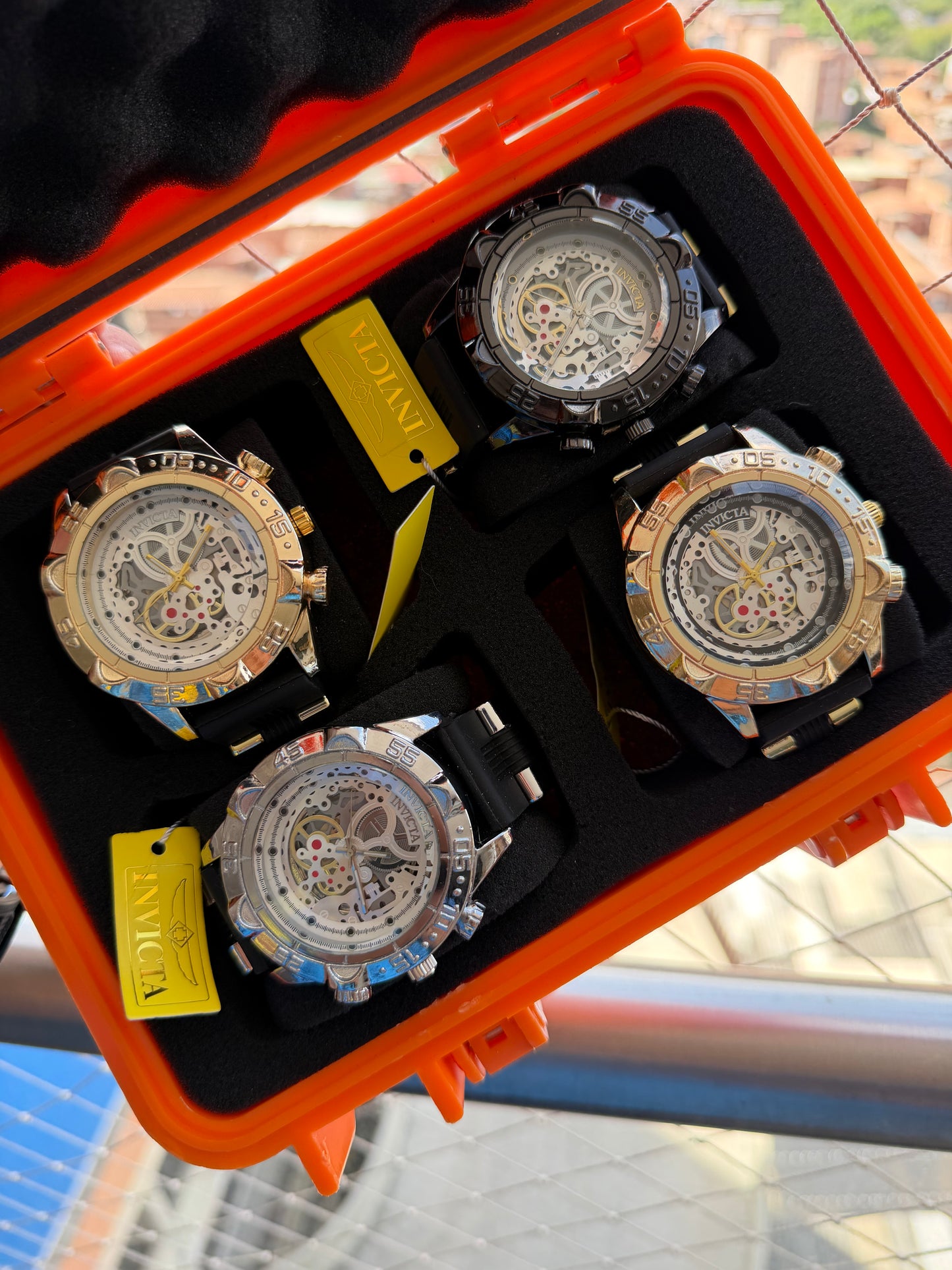 COMBO INVICTA X4