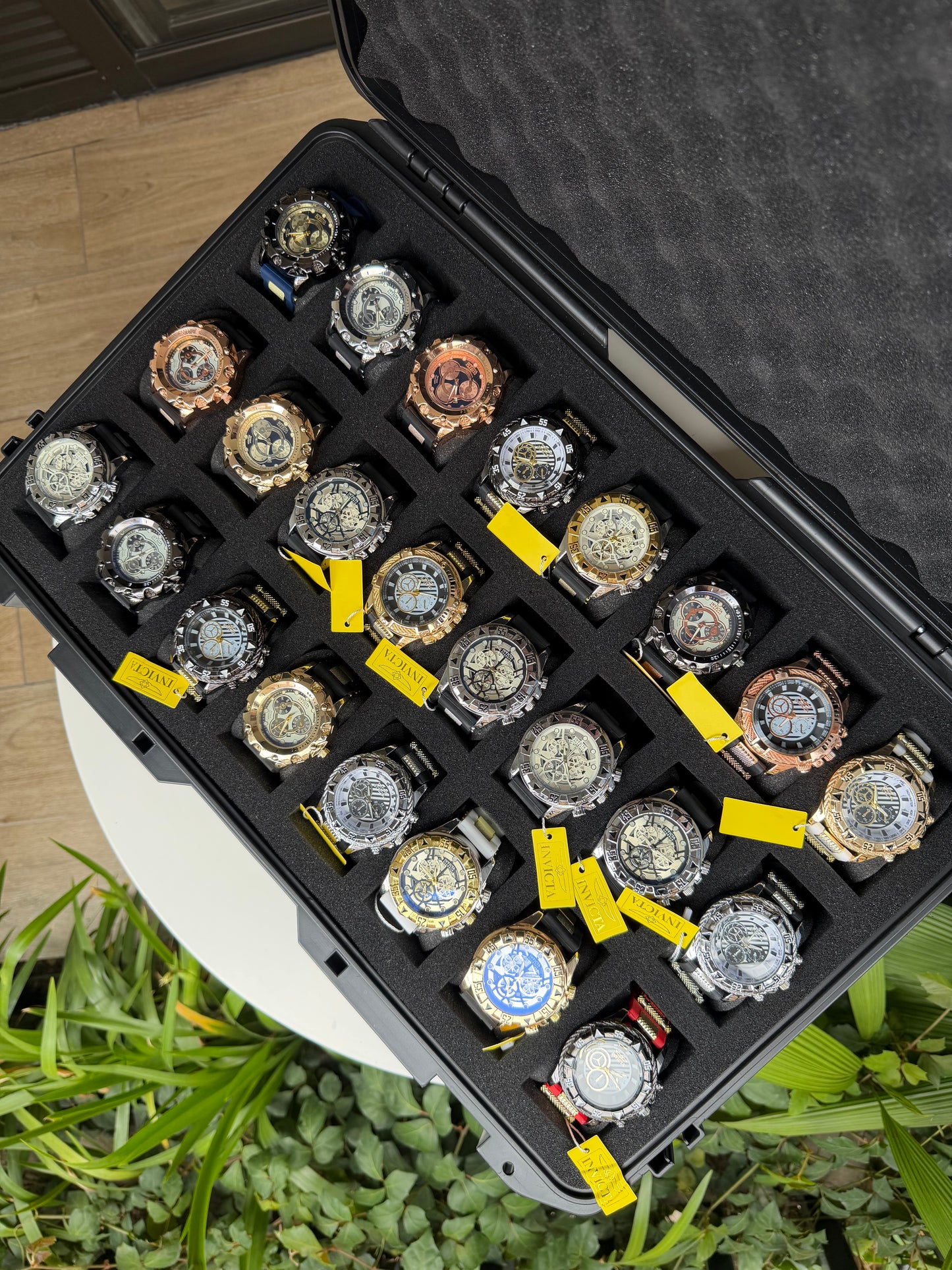 COMBO INVICTA X12