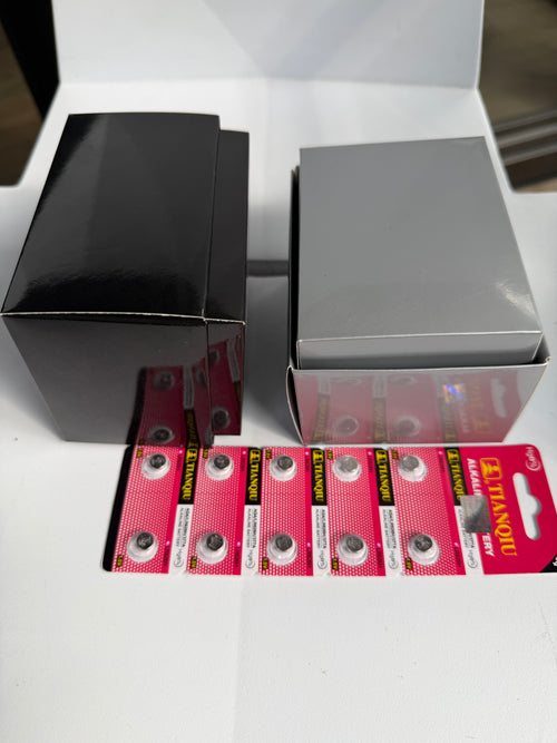 1 caja de presentación con 1 pila de repuesto