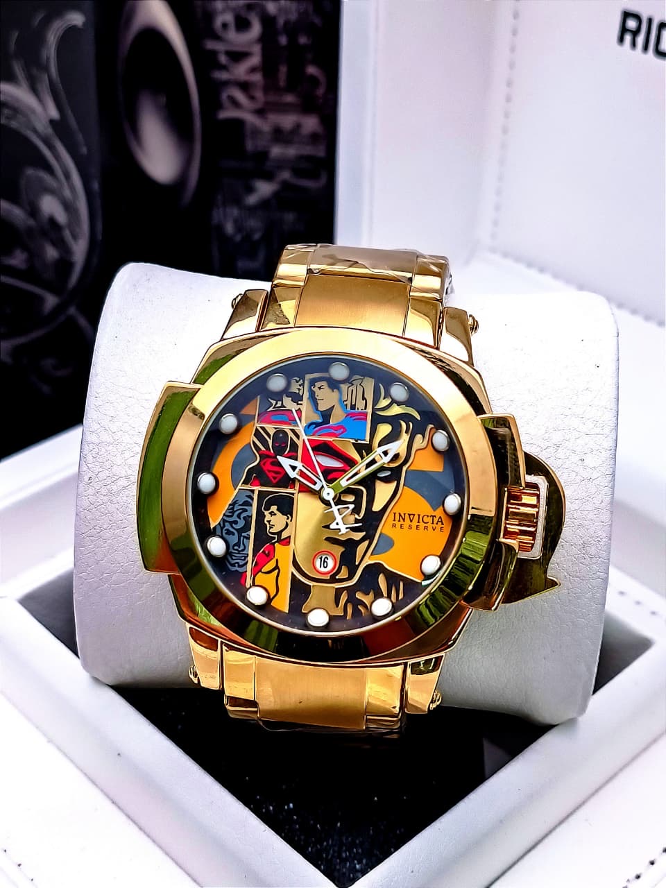 INVICTA