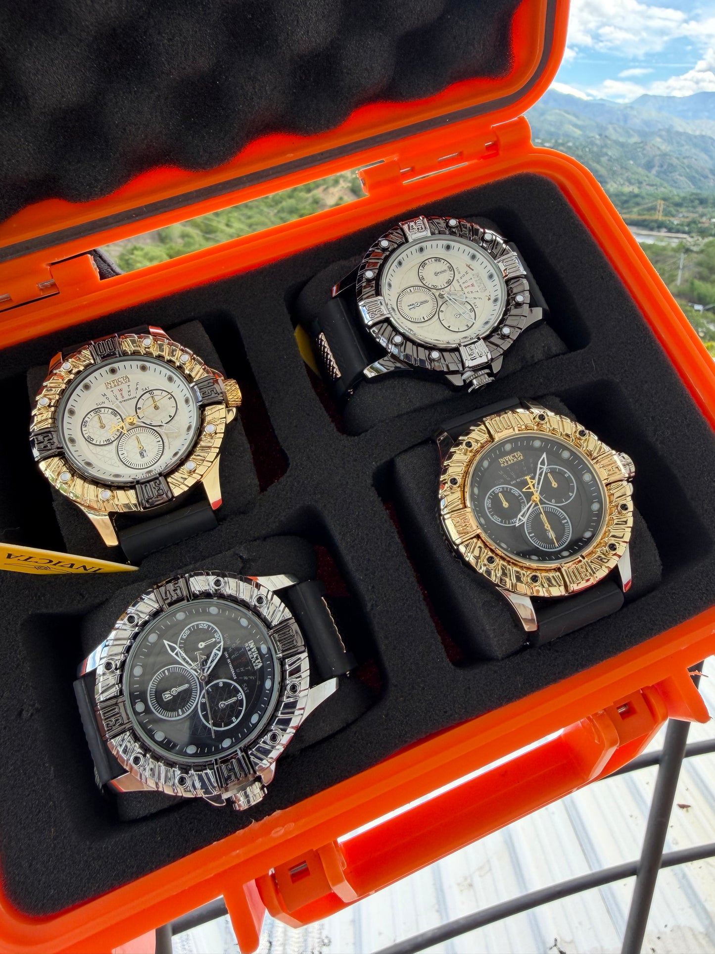 COMBO INVICTA X4