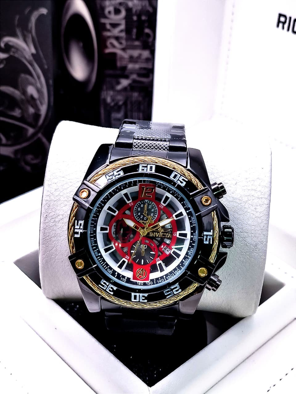 INVICTA